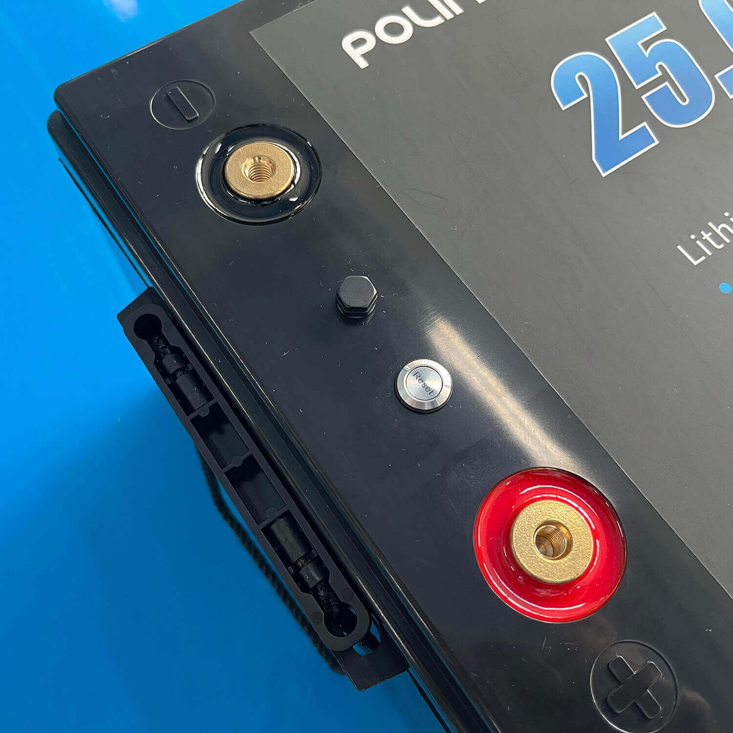 Polinovel 24V 230AH Bluetooth lithium battery